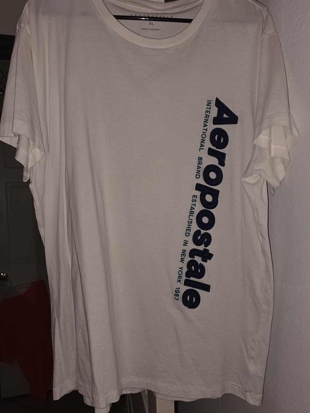 Aeropostale White Short-Sleeve Tee with Navy Vertical Logo